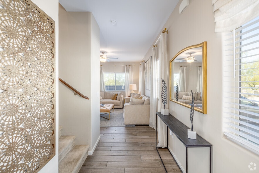 3BR, 2.5BA - 1,735SF - Cortaro Point
