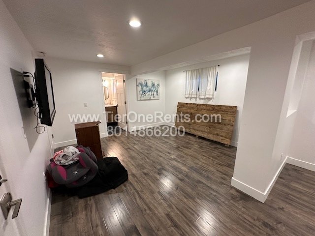 Building Photo - This property offers a NO DEPOSIT option available for qualified renters