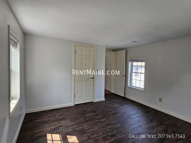 Building Photo - 105 Cony St