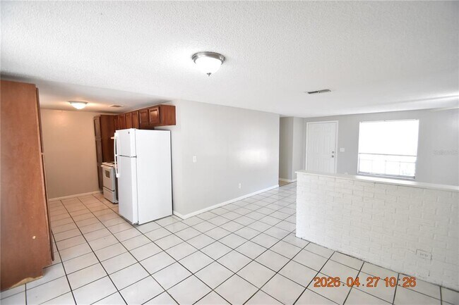 Building Photo - 3667 Sugarcreek Dr