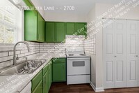 Building Photo - 2708-2710 Vista Lane --2708