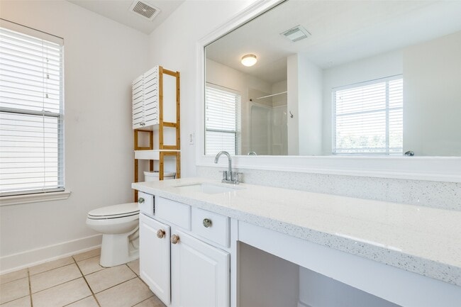 Building Photo - 10223 Farrell Dr