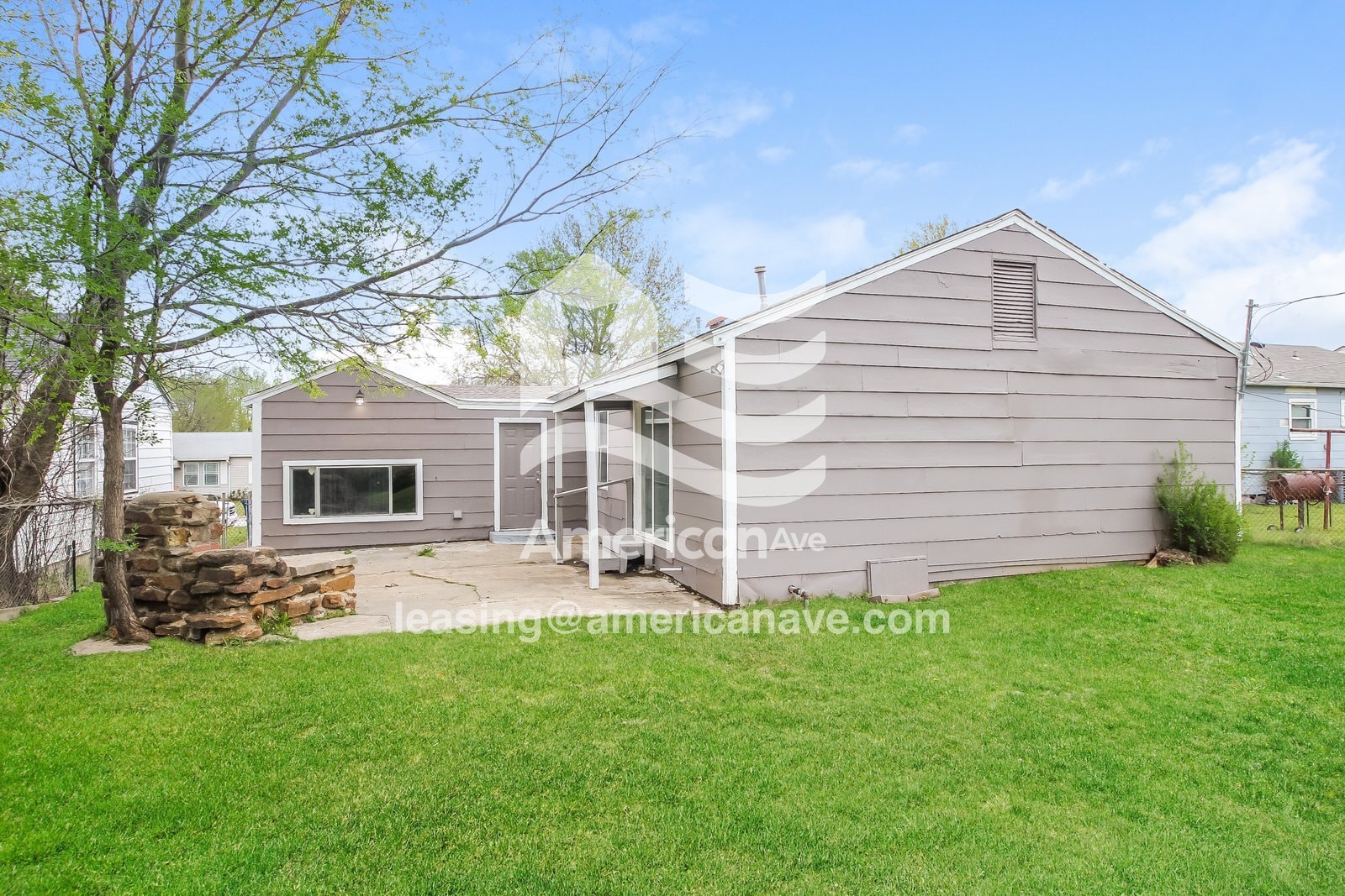 Building Photo - 1416 N Joplin Ave