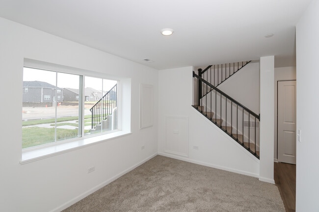 Building Photo - 2244 Stonegate Rd