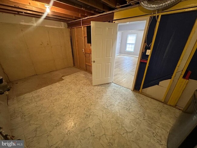 Building Photo - 12705 Town Center Way