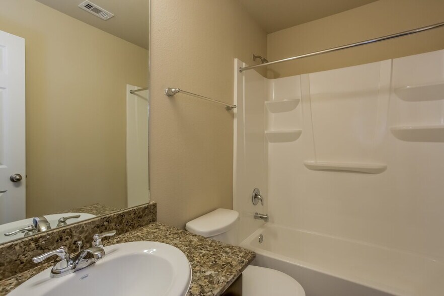Building Photo - 21811 Octavia Way