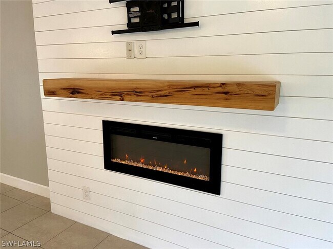 Building Photo - 2502 31st St SW