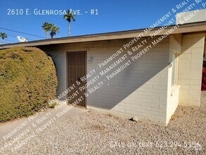 Building Photo - **Move in Special!** 2 Bed/1 Bath ready fo...