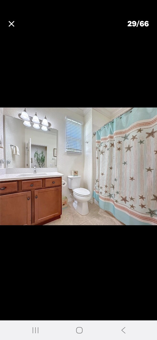 Building Photo - 3438 Fallbrook Dr