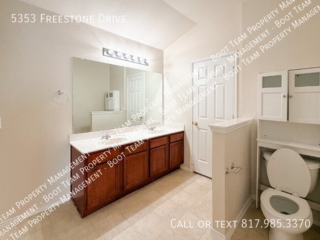 Building Photo - 5353 Freestone Dr