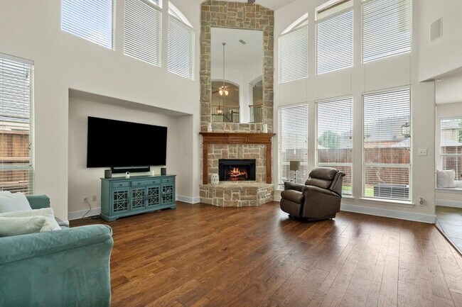 Building Photo - 10339 Burnt Mill Ln