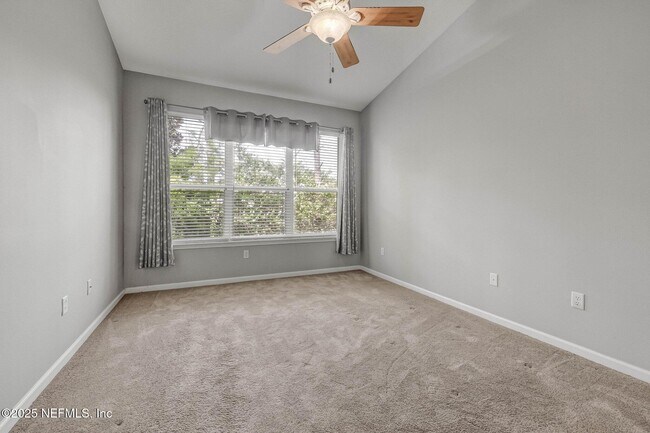 Building Photo - 6609 Spring Flower Ct