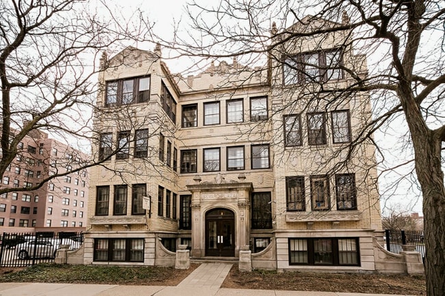 Building Photo - 127 Seward Ave