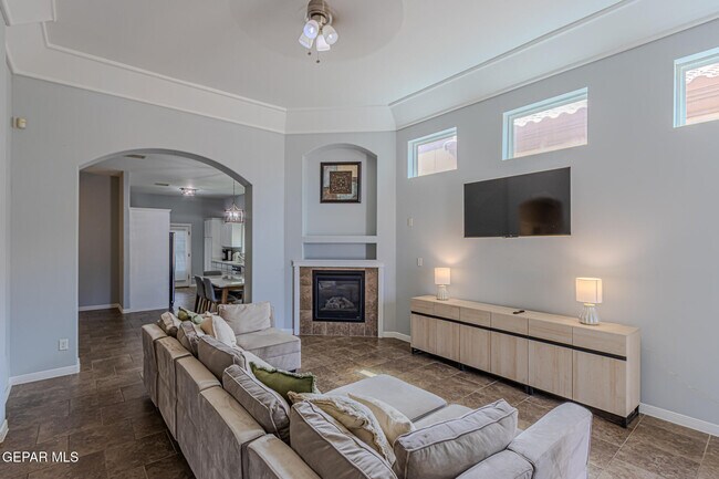 Building Photo - 3646 Grand Bahamas Dr