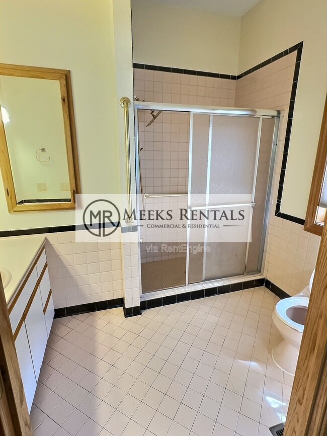 Building Photo - 30 Bridlewood Rd