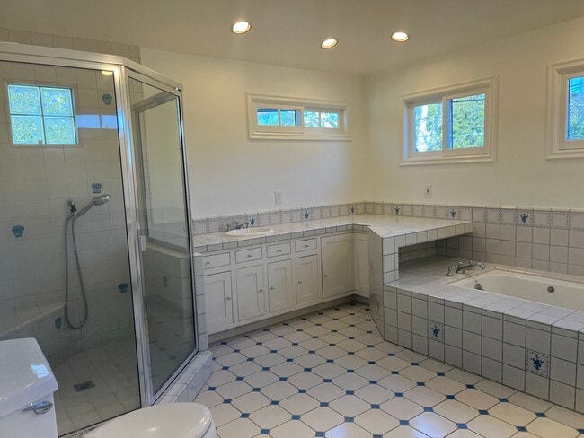 Primary Bathroom - 13228 Margate St