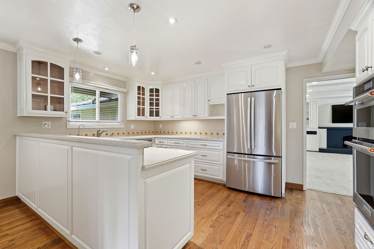 Building Photo - 12456 Newport Ct