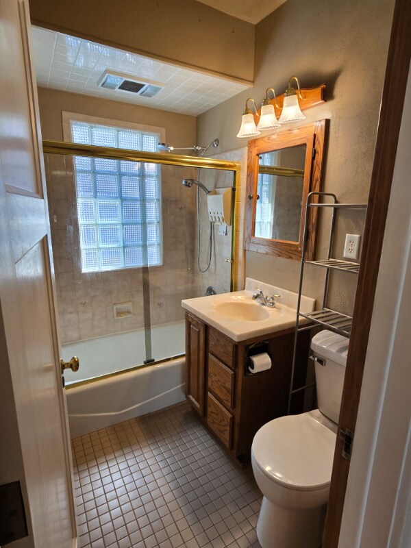 Building Photo - 2913 N 55th St