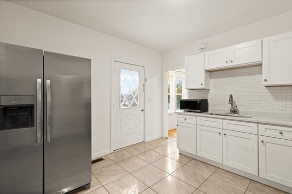 Building Photo - 10 Minthorne St