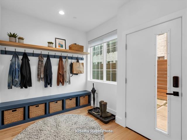 Building Photo - 1910 Caddo St