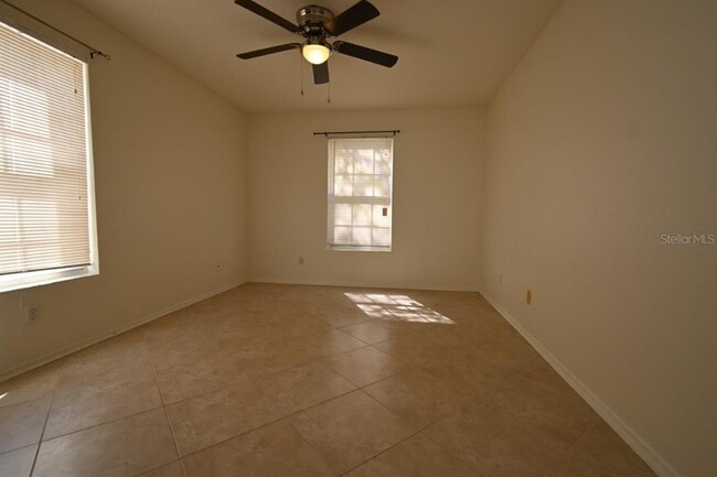 Building Photo - 36009 Deer Creek Dr