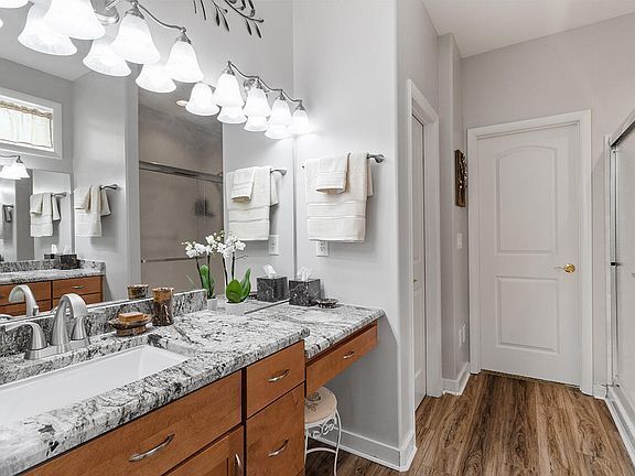 Building Photo - Build Equity While Leasing - Lease and Own...