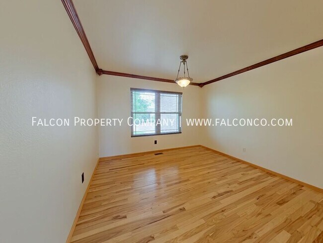 Building Photo - 8093 Fort Smith Rd