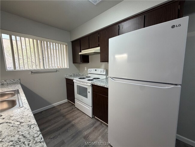 Building Photo - 1575 Monte Vista Dr