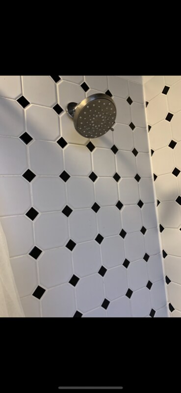 Building Photo - 5538 Walsh St