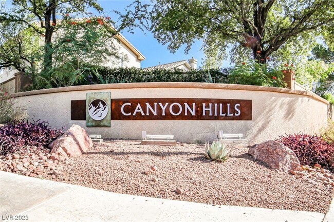 Building Photo - 1304 Calle Montery St