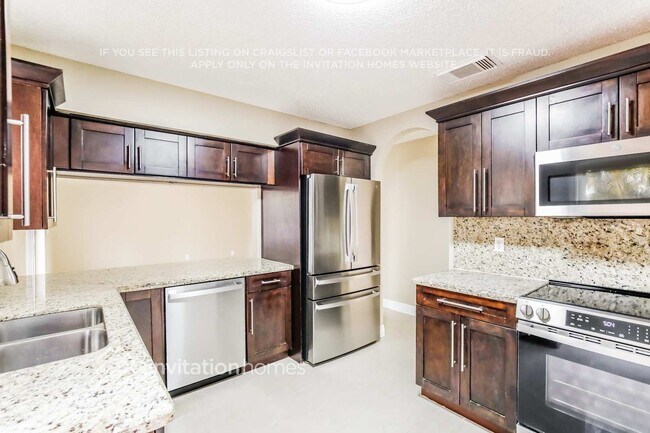 Building Photo - 15400 SW 59th St