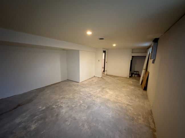 Building Photo - Adorable 3-Bedroom Home with Modern Comfor...