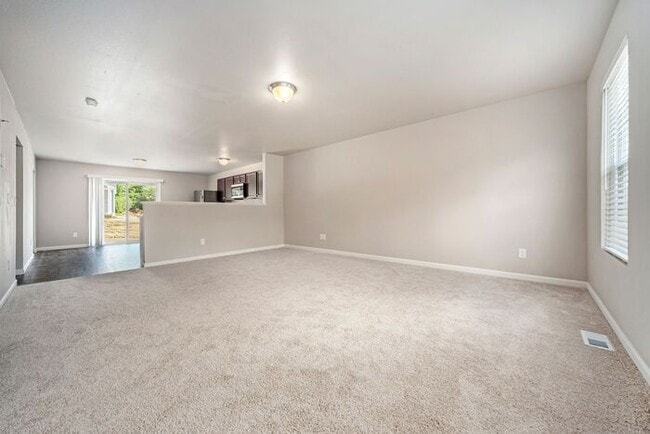 Building Photo - 4340 Briarhill Dr