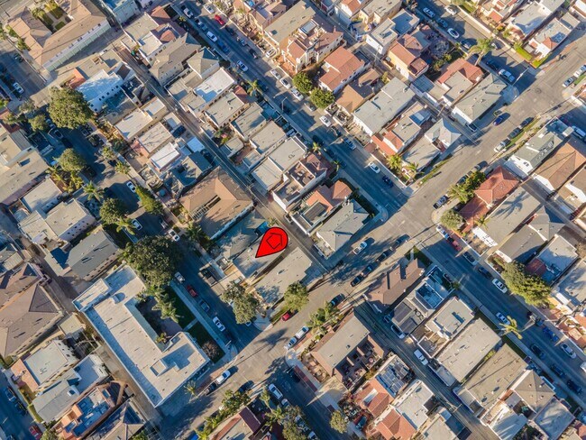 Building Photo - 69 Glendora Ave