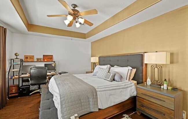 Building Photo - 7402 Hollister Rdg