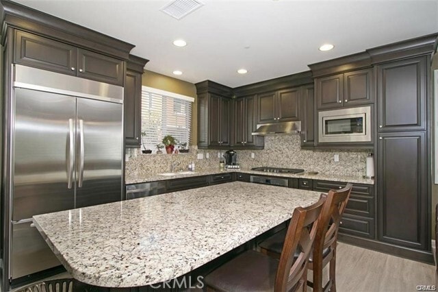 Building Photo - 19 Bluebell