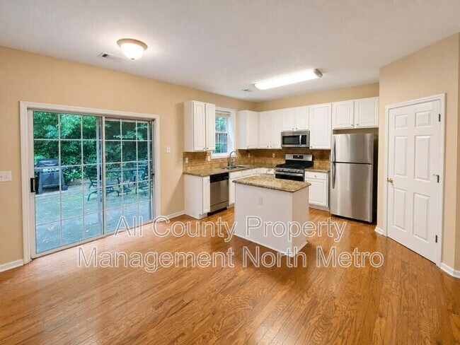 Building Photo - 2720 Two Rock Ct