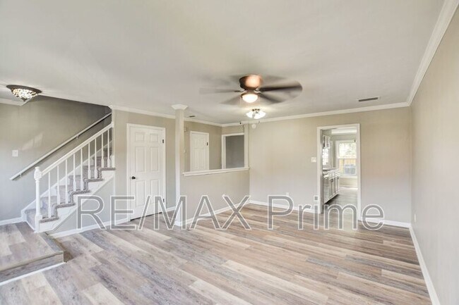 Building Photo - 5519 Baccalaureate Dr