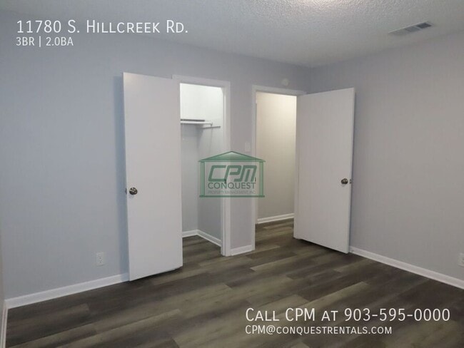 Building Photo - 11780 S Hillcreek Rd