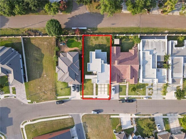 Building Photo - 1420 Providence Ave