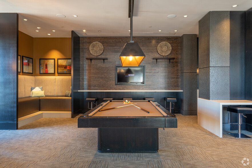 Clubroom - Gallery Bethesda I