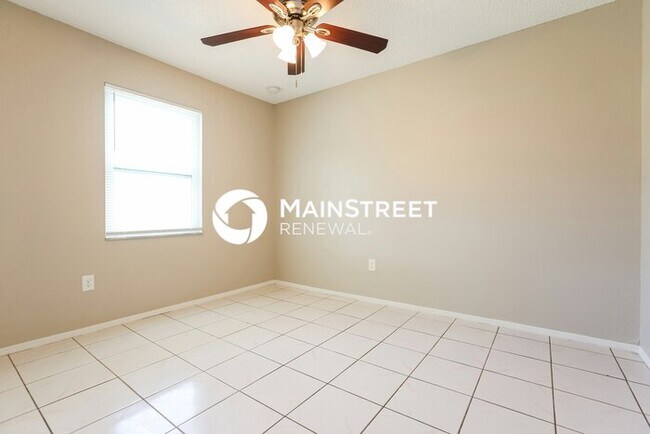 Building Photo - 3 Bedroom Pet-Friendly Home in PORT CHARLOTTE, FL with Main Street Renewal