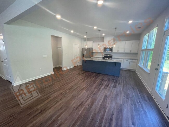 Building Photo - Lovely 4 Bedroom 2-Car Garage Home with Guest Suite in Main Level @ Sierra Heights, Clayton, Avai...