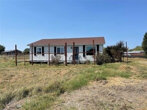 Building Photo - 7976 Bearhill Rd