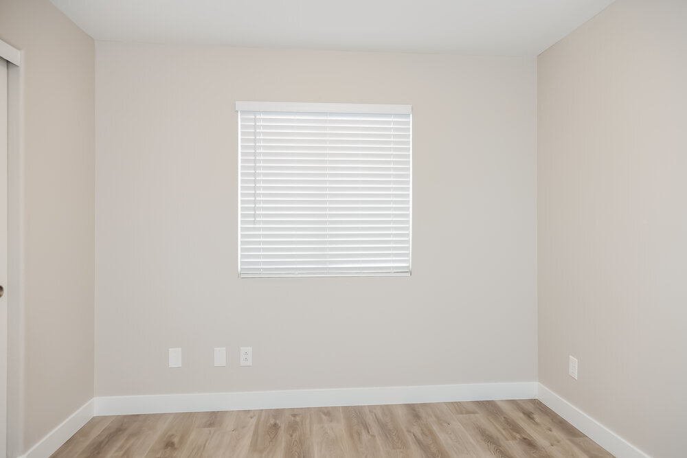 Building Photo - 2446 Cliffwood Dr