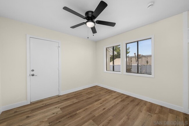 Building Photo - 4914 Zion Ave