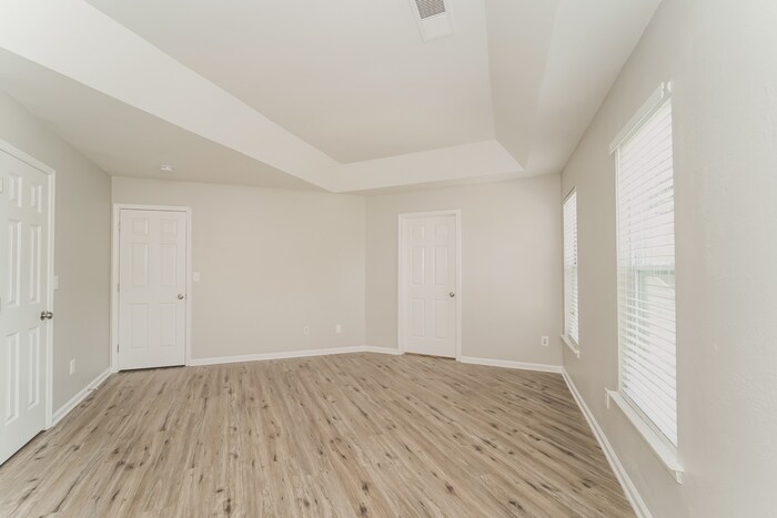 Building Photo - 8114 Bald Ridge Dr