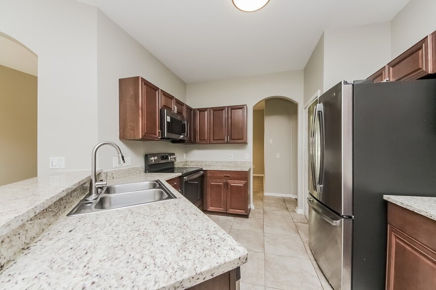 Building Photo - 4204 Lugano Ct