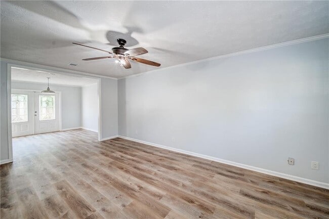 Building Photo - 280 Winding River Dr