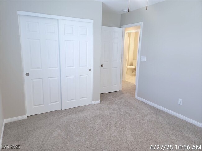 Building Photo - 117 Destiny Orch Ct